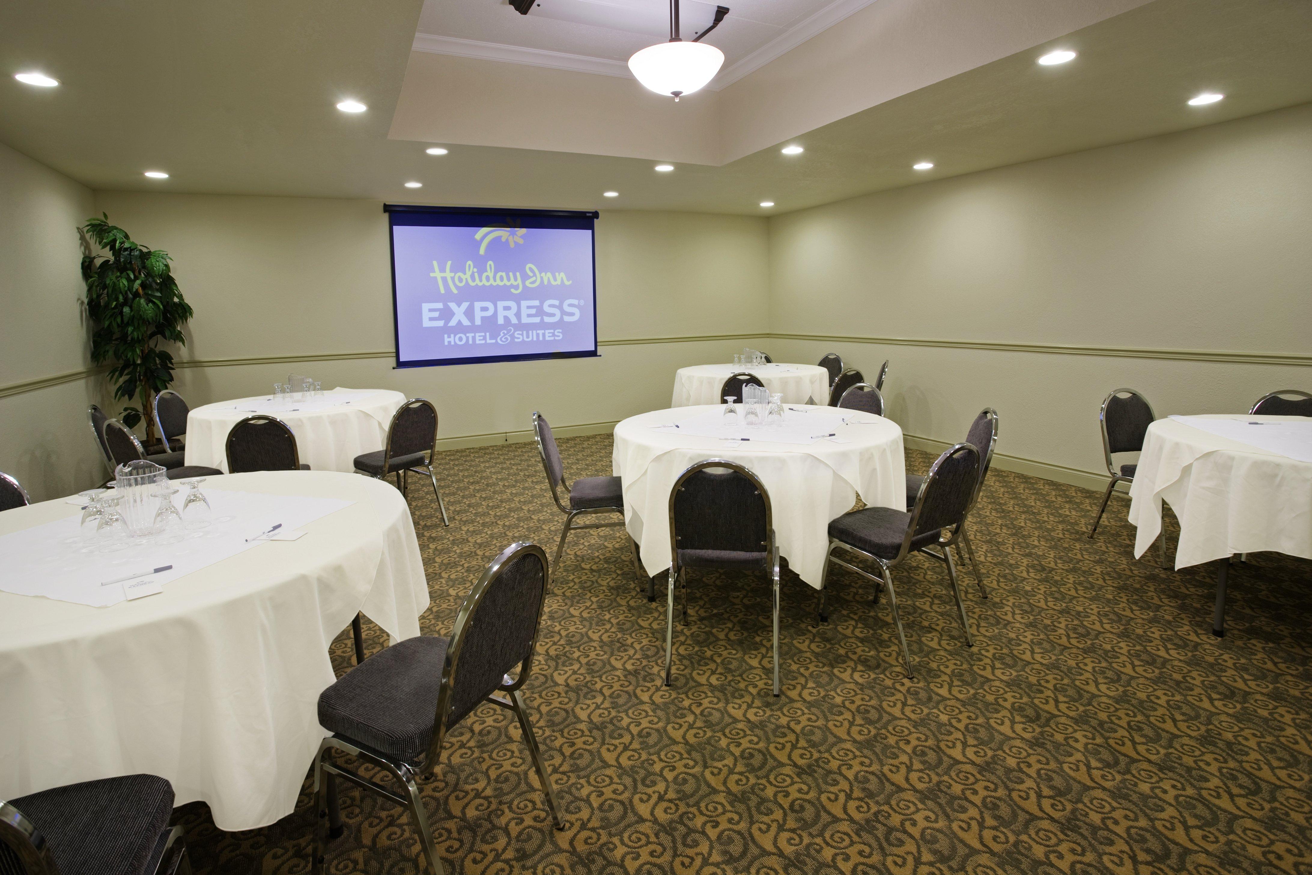 Holiday Inn Express Hotel & Suites 1000 Islands - Gananoque By Ihg Exteriér fotografie